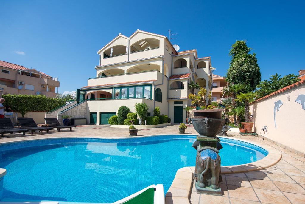 Apartments Marija Near Center Водице Екстер'єр фото
