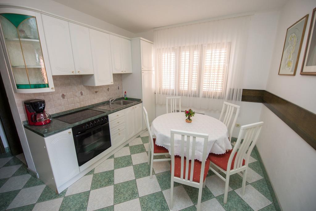 Apartments Marija Near Center Водице Екстер'єр фото