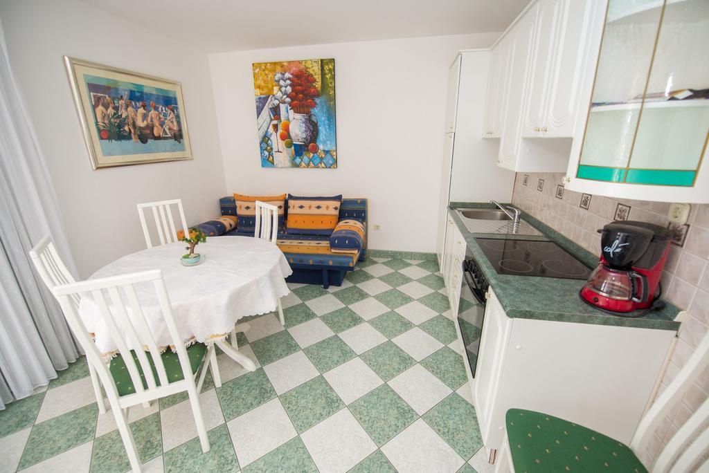 Apartments Marija Near Center Водице Екстер'єр фото